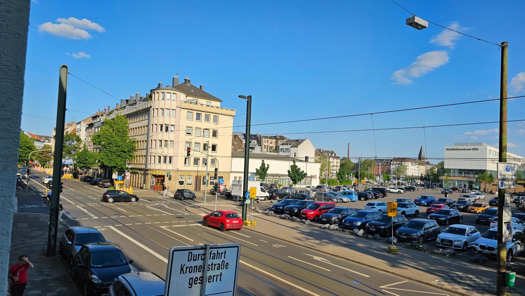 Privatunterkunft In Bilk-zentrum
